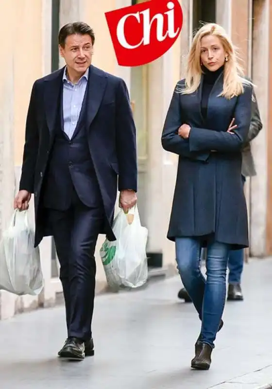 giuseppe conte olivia paladino   