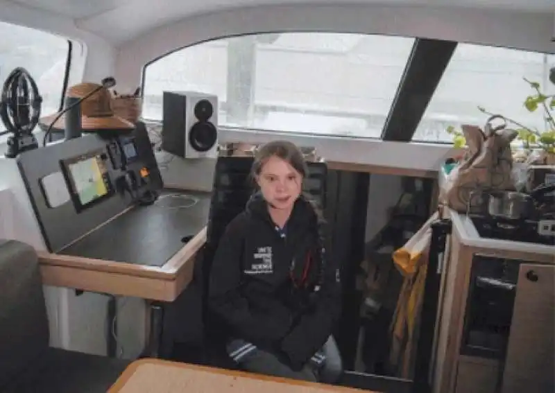 GRETA THUNBERG A BORDO DEL CATAMARANO LA VAGABONDE