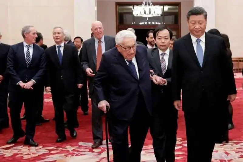 henry kissinger incontra xi jinping 3