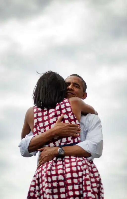 MICHELLE E BARACK OBAMA