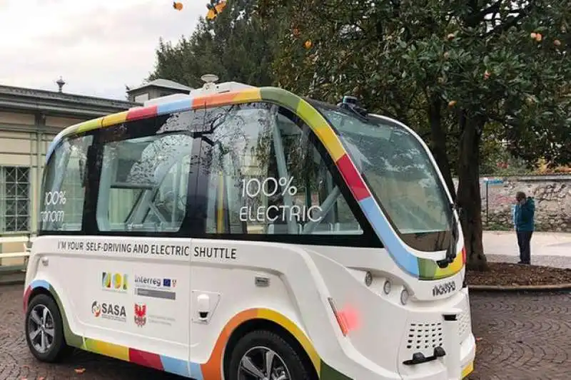 navya il bus elettrico a guida autonoma di merano 7