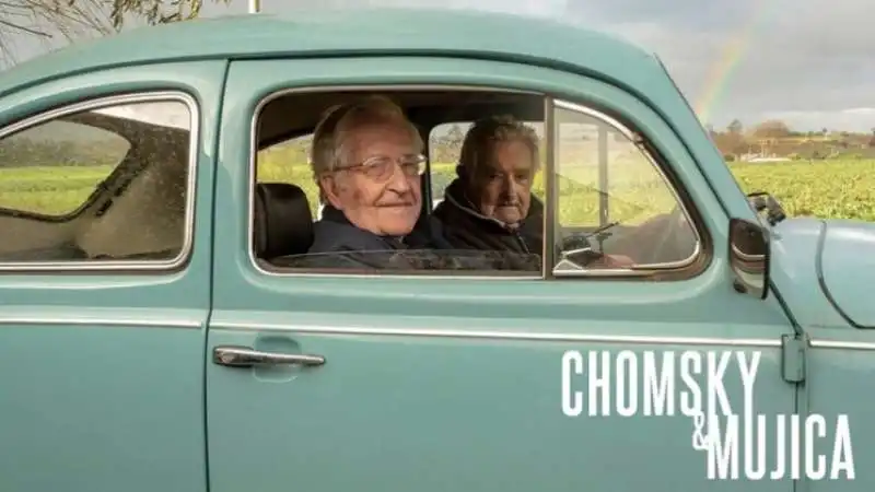 noam chomsky e pepe mujica  6