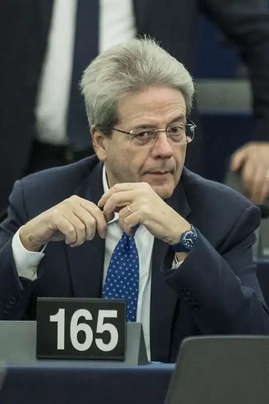 paolo gentiloni 5