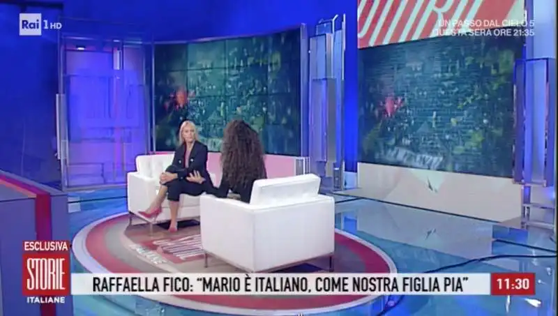 raffaella fico a 'storie italiane' 3