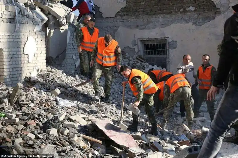 terremoto in albania 7