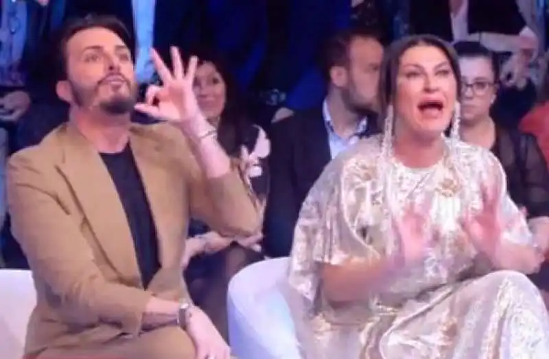 tony colombo e tina rispoli dalla d'urso 4