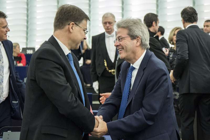 valdis dombrovskis paolo gentiloni 2