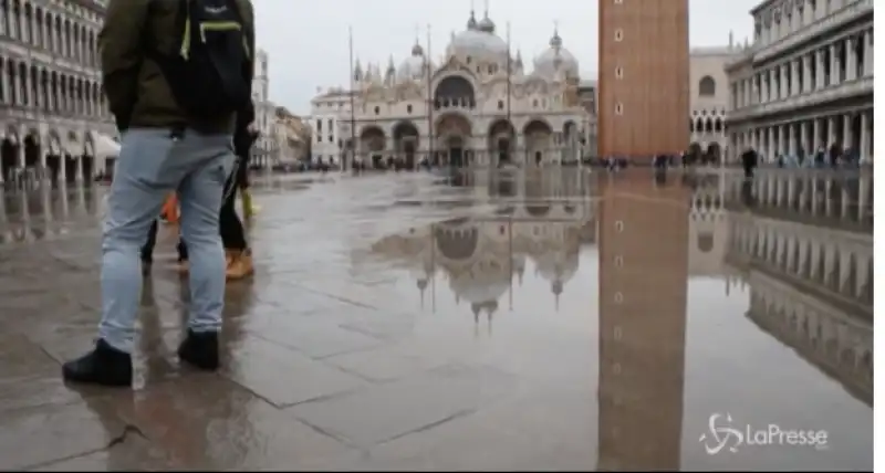 venezia   acqua alta e maltempo 7