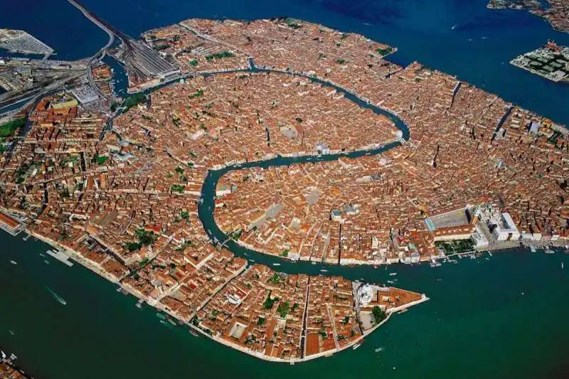 venezia dall'alto 2