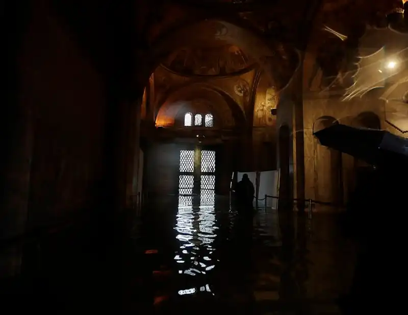 venezia maltempo acqua alta