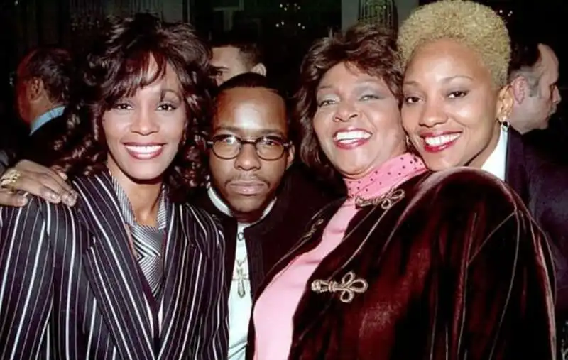 whitney houston, bobby brown e robyn crawford