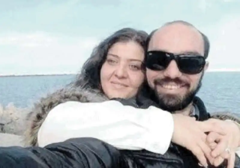 ANTONELLA ABBATANGELO CON IL MARITO