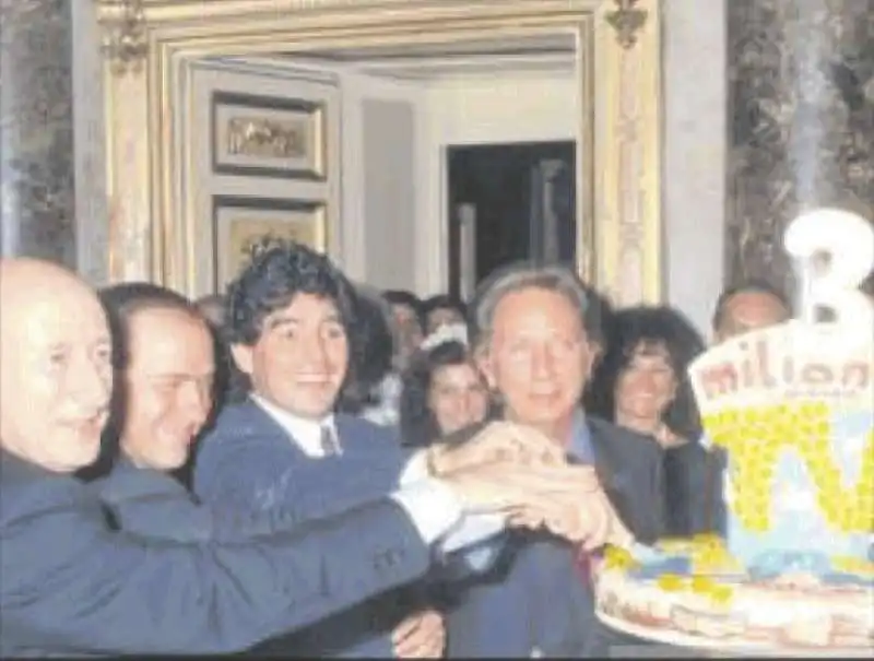 BERLUSCONI - MARADONA - MIKE BONGIORNO