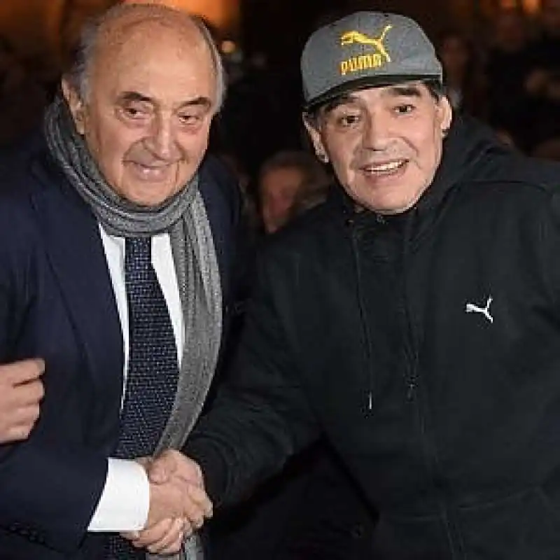 CORRADO FERLAINO E DIEGO MARADONA        