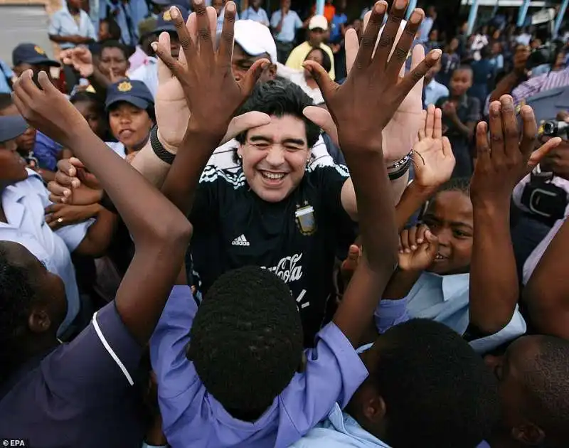 diego armando maradona in sudafrica 2010