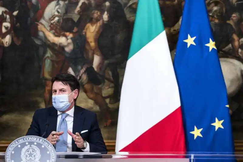 GIUSEPPE CONTE CONFERENZA STAMPA