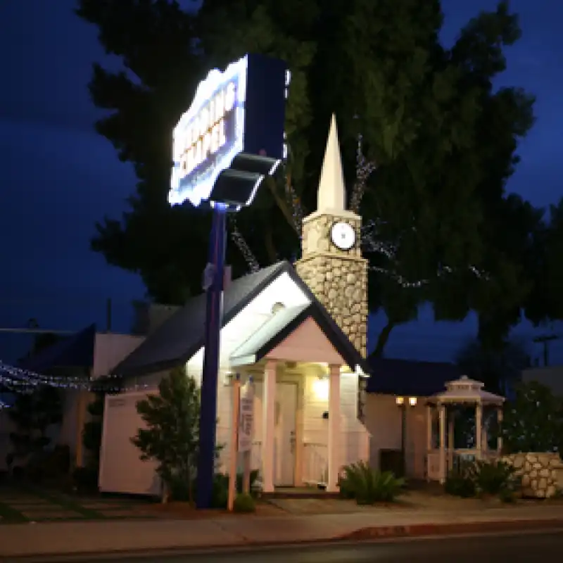 graceland chapel  2