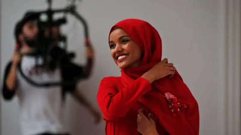 halima aden  15