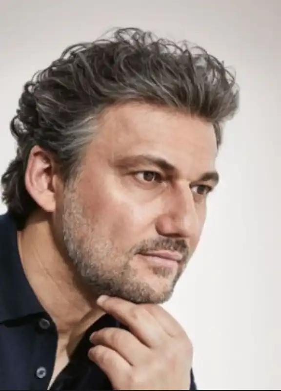 JONAS KAUFMANN