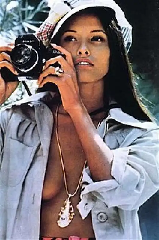 laura gemser     emanuelle nera