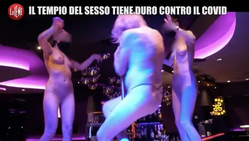 le iene il tempio del sesso non chiude  26