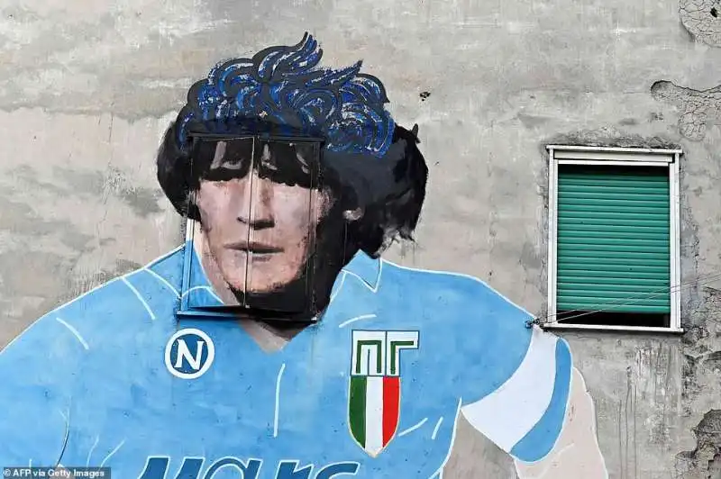 murale di diego armando maradona a napoli 