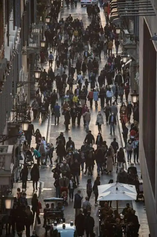 ROMA - FOLLA A VIA DEL CORSO    