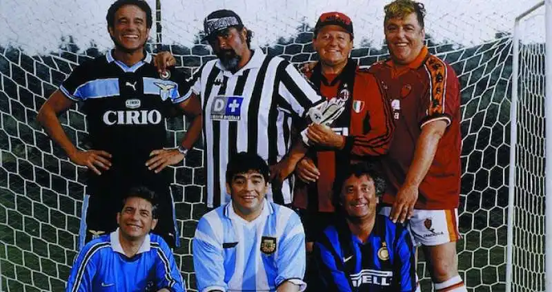 tifosi di neri parenti con maradona 