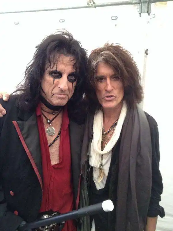 alice cooper joe perry