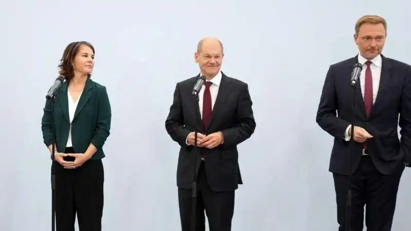 annalena baerbock olaf scholz christian lindner 