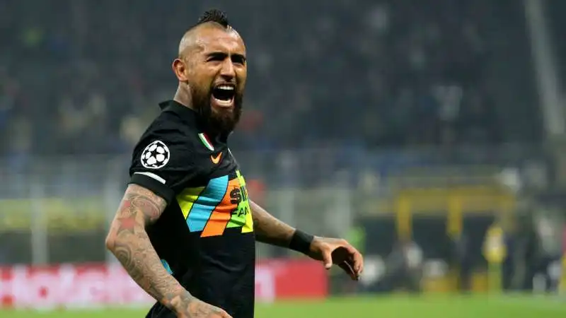 arturo vidal 3