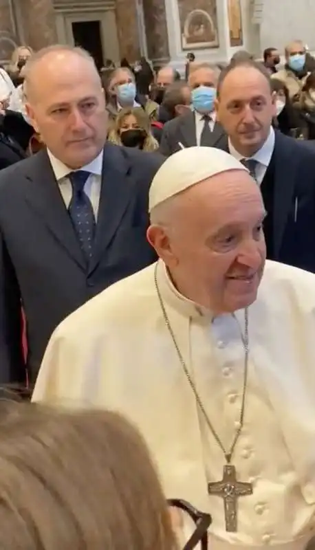 bergoglio e la battuta sulla puglia  5