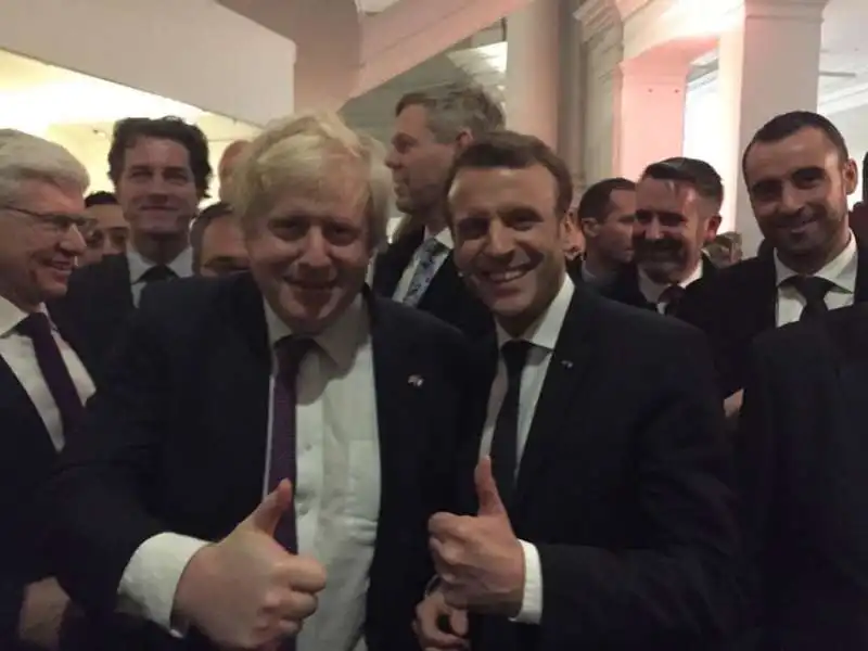 BORIS JOHNSON CON EMMANUEL MACRON