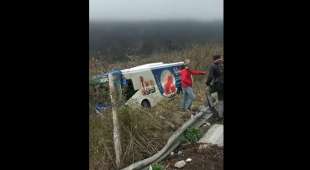 bus precipita in una scarpata sul vesuvio 1