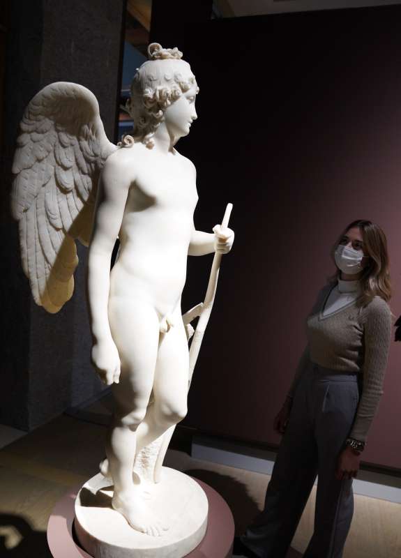 canova amorino alato