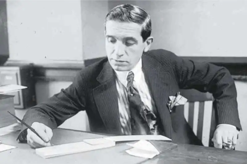 charles ponzi. 