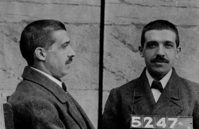 charles ponzi arrestato 