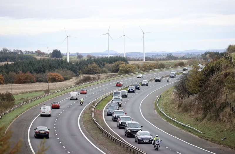 corteo di joe biden a glasgow