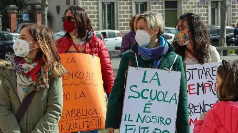 SCIOPERO SCUOLA 