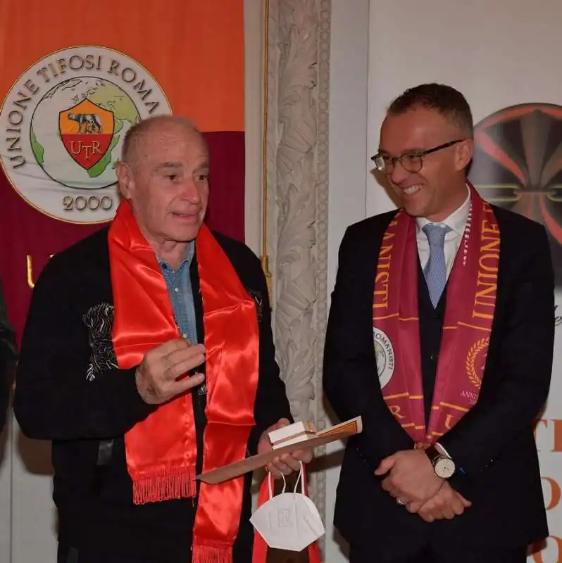 edoardo vianello premiato e pietro berardi  foto di bacco