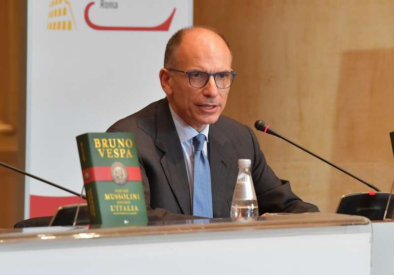 enrico letta foto di bacco