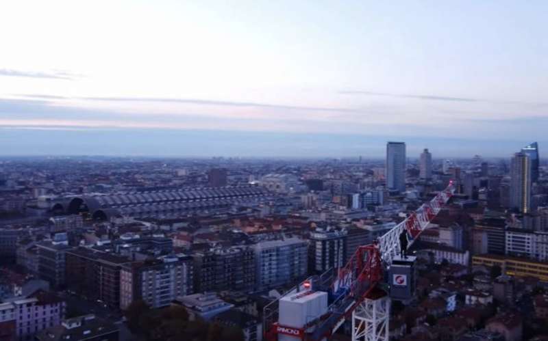 guerrilla climbing scalate illegali ai grattacieli di milano 24