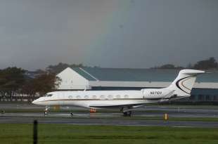 gulfstream l'aereo privato di jeff bezos a glasgow