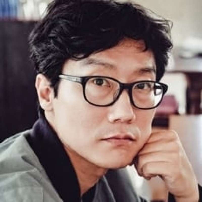 hwang dong hyuk 1