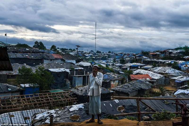 il campo profughi di kutupalong in bangladesh 14 (1)