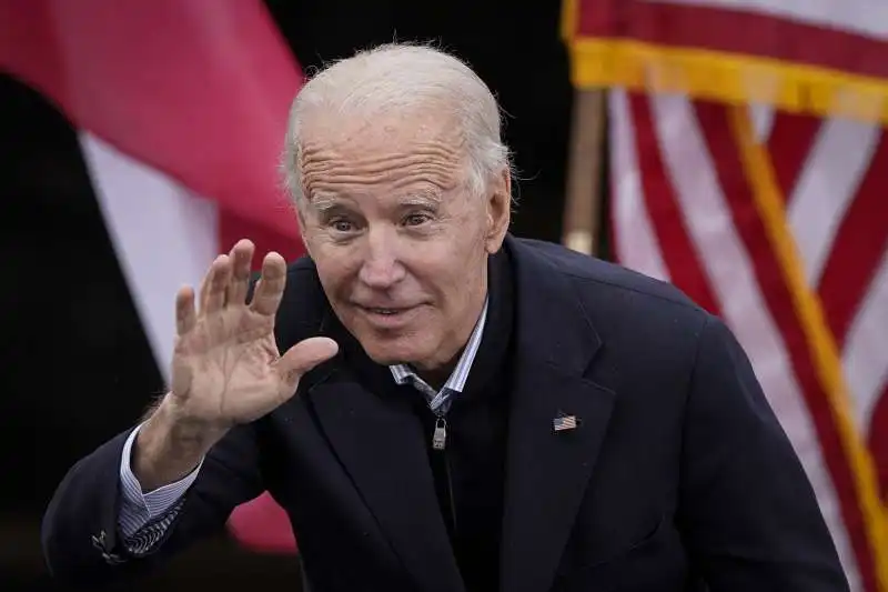 il presidente americano joe biden