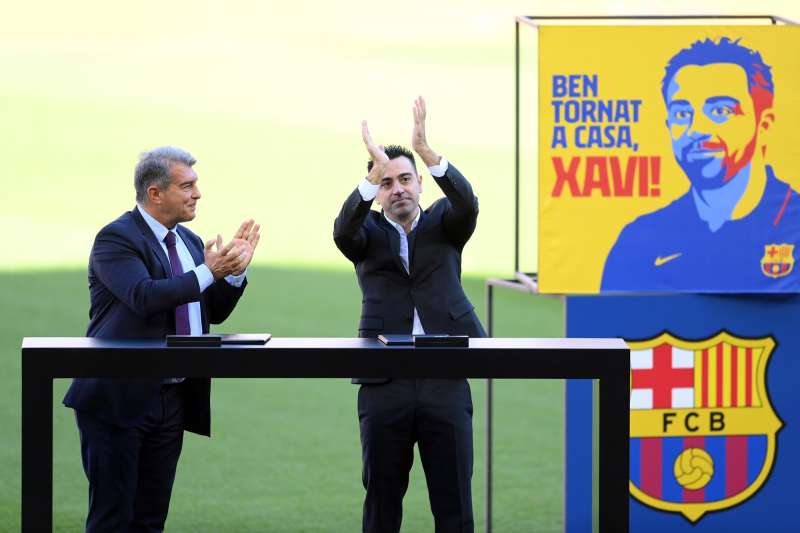 il ritorno di xavi al barcellona 14