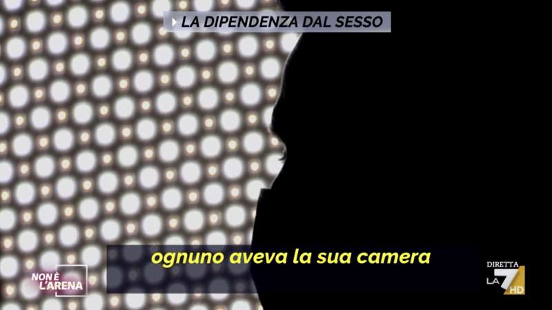 il servizio di non e' l'arena sui festini con le escort 11