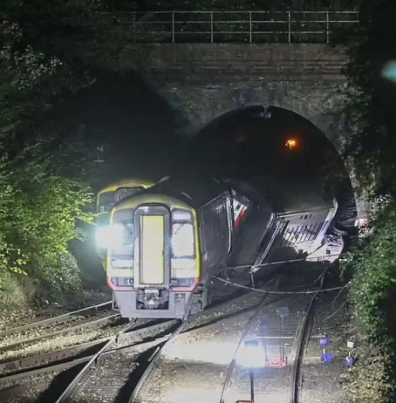 incidente ferroviario tra salisbury e andover   14