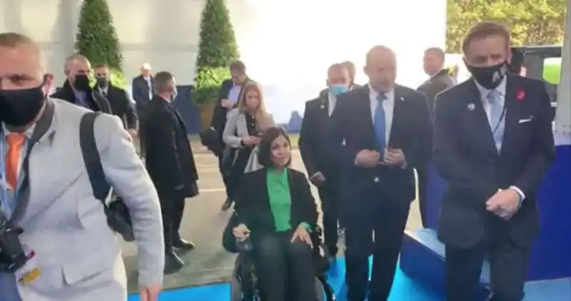 la ministra disabile israeliana karine elharrar 6